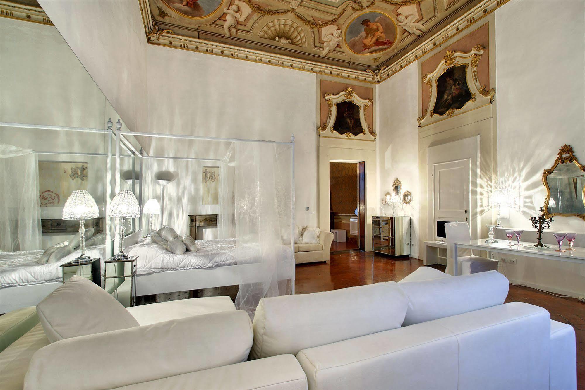 Palazzo Tolomei - Residenza D'Epoca Florenţa Exterior foto